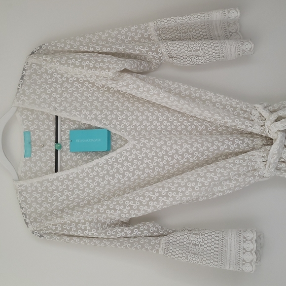 Melissa Odabash "Victoria" Embroidered French Georgette Bell-Sleeve Beach Dress - Picture 5 of 5